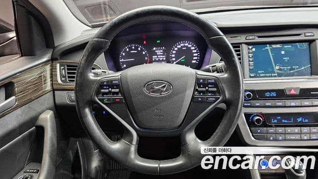 Hyundai LF Sonata 2.0 Smart, 2015 13