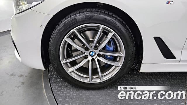 BMW 5시리즈 (G30) 530i M Sport, 2017 все фото