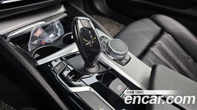 BMW 5시리즈 (G30) 530i M Sport, 2017 9