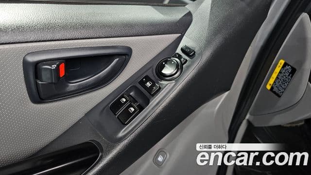 Hyundai Grand Starex Smart, 2017 18