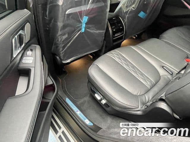 BMW X7 (G07) xDrive 40i M Sport 7인승, 2025 11