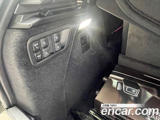 BMW X7 (G07) xDrive 40i M Sport 7인승, 2025 18