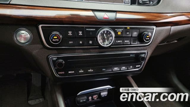 Kia All New K7 2.4 GDI Limited, 2017 16