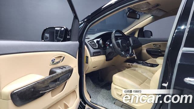 Kia The / новый New Carnival President, 2020 10