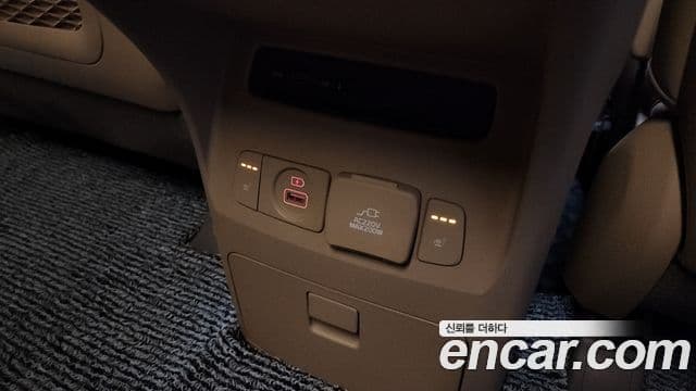 Kia The / новый New Carnival President, 2020 18