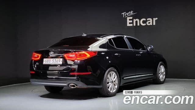 Kia The / новый New K5 Noblesse, 2015 2