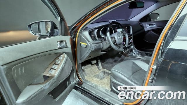 Kia The / новый New K5 Noblesse, 2015 10