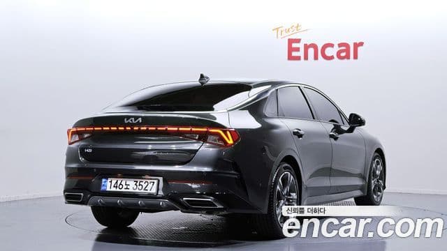 Kia K5 3세대 Signature, 2023 2