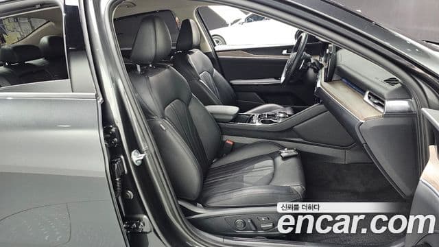 Kia K5 3세대 Signature, 2023 10