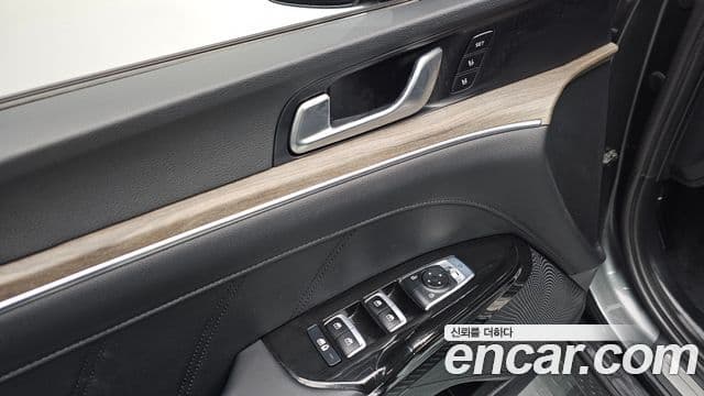 Kia K5 3세대 Signature, 2023 12