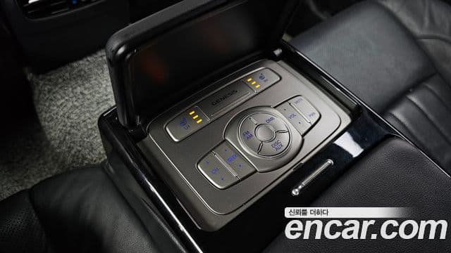 Hyundai Genesis Prime Pack, 2012 20
