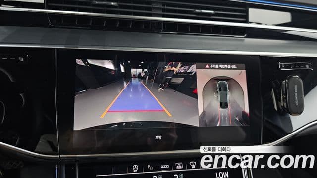 Audi A8 (D5) Premium, 2023 15