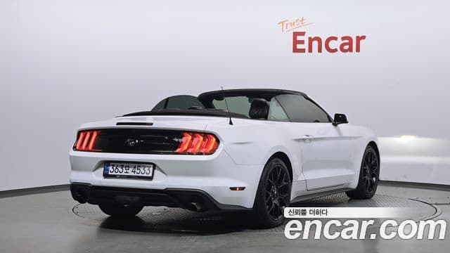 Ford Mustang кабриолет, 2021 2