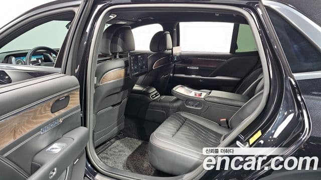 Genesis G90 (RS4) бензин 3.5 турбо AWD, 2022 16