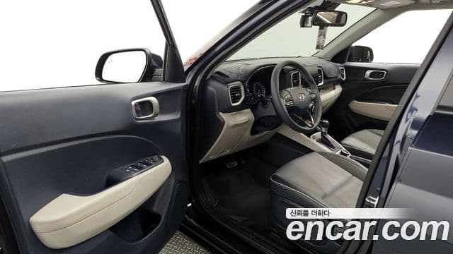 Hyundai Venue 1.6 Flux, 2020 10