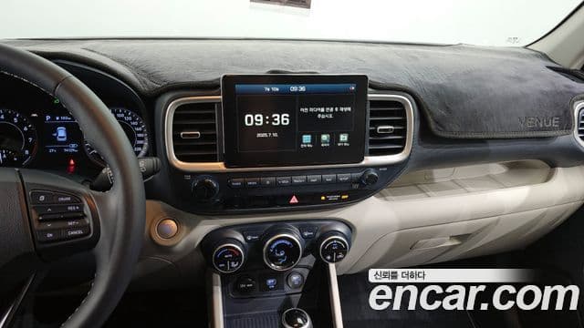 Hyundai Venue 1.6 Flux, 2020 14