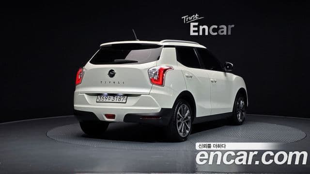 KG모빌리티(SsangYong) Tivoli Armor дизель LX 2WD, 2018 2
