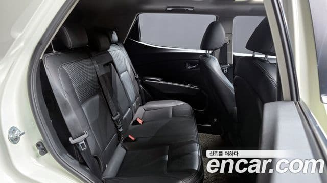 KG모빌리티(SsangYong) Tivoli Armor дизель LX 2WD, 2018 12