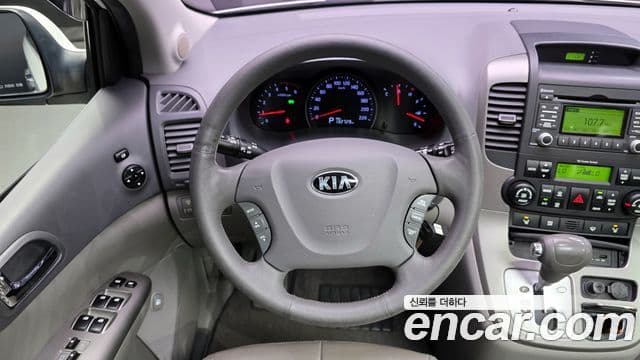 Kia Carnival R Premium, 2013 13