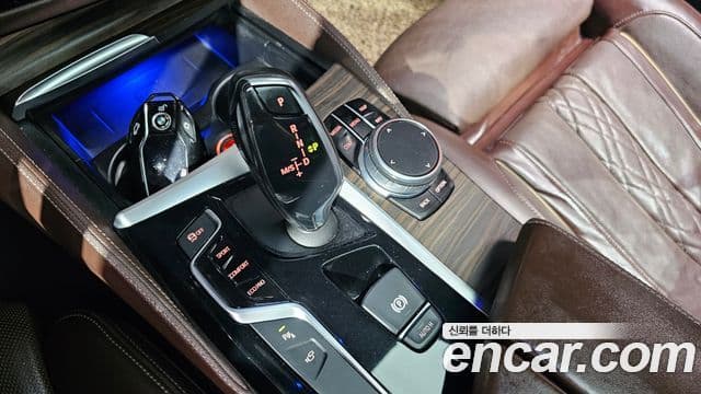 BMW 5시리즈 (G30) 520d xDrive M Sport Plus, 2018 9