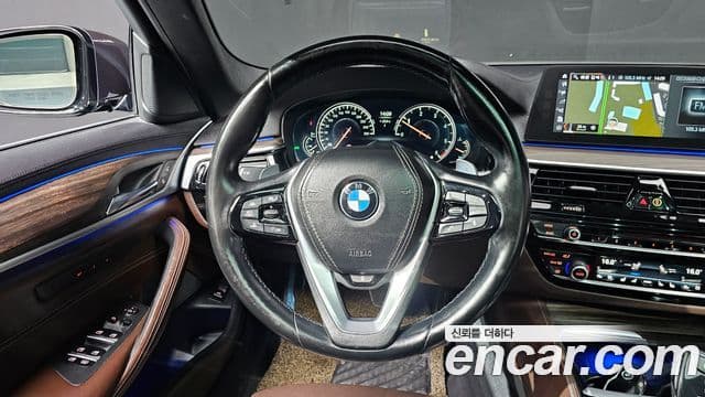 BMW 5시리즈 (G30) 520d xDrive M Sport Plus, 2018 11
