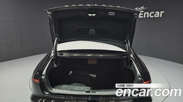 Hyundai Grandeur (GN7) Calligraphy, 2023 20