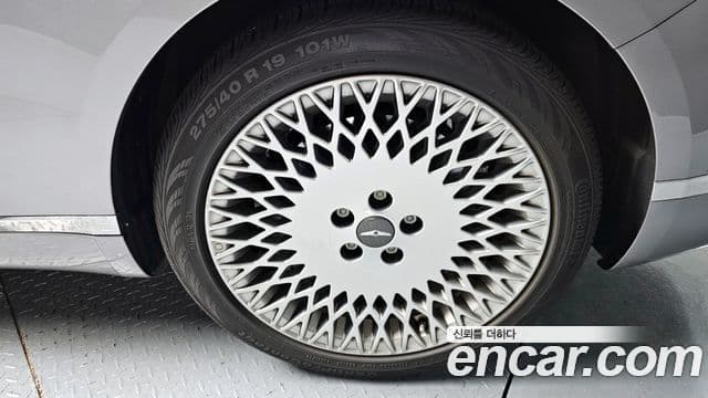 Genesis G80 (RG3) бензин 2.5 турбо AWD, 2024 все фото