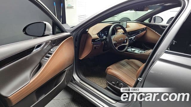 Genesis G80 (RG3) бензин 2.5 турбо AWD, 2024 10