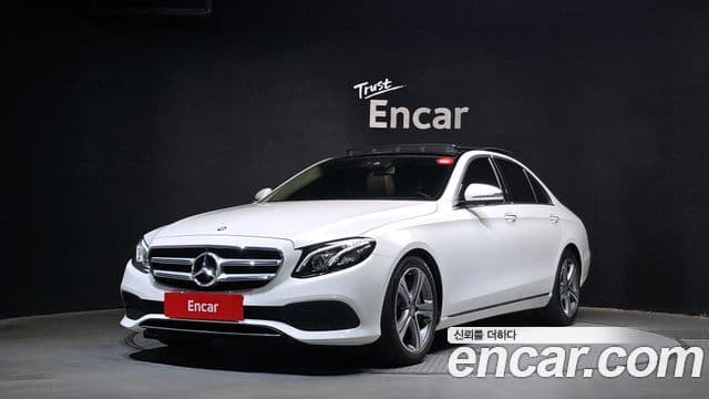 Mercedes-Benz E-класс W213 Avantgarde, 2017 1