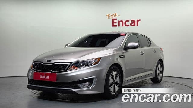 Kia K5 гибрид экспортная версия, 2012 1