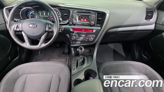 Kia K5 гибрид экспортная версия, 2012 7