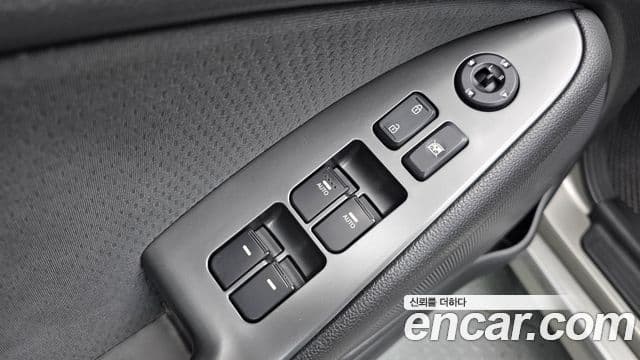 Kia K5 гибрид экспортная версия, 2012 12