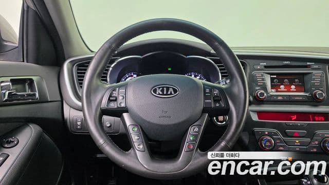 Kia K5 гибрид экспортная версия, 2012 14