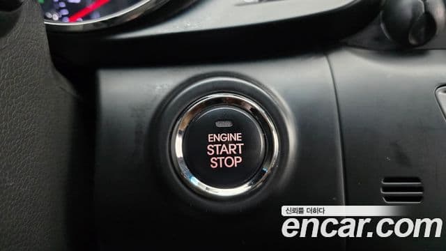 Kia K5 гибрид экспортная версия, 2012 18