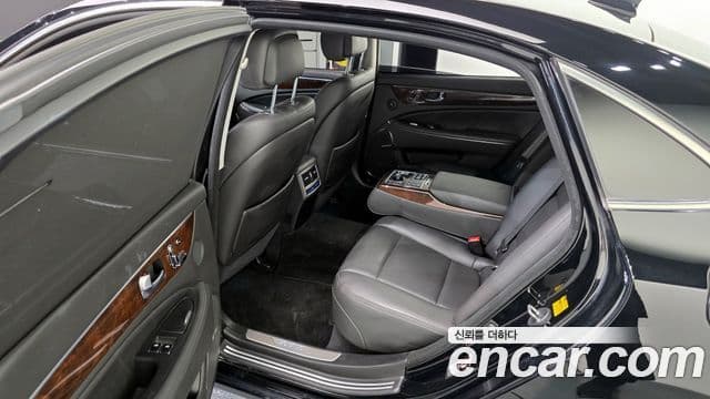 Hyundai Equus(новый кузов / новое поколение) Exclusive, 2015 11