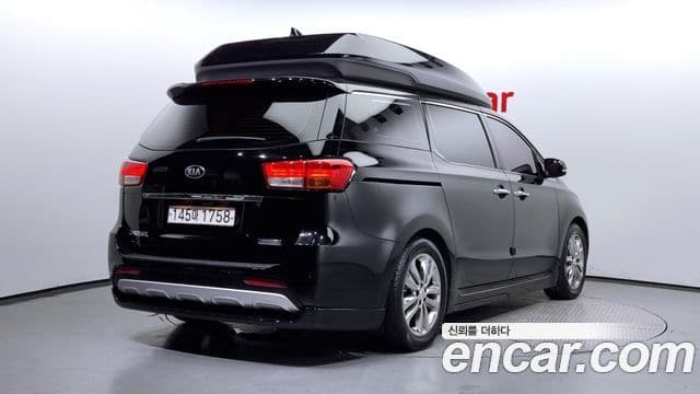 Kia All New Carnival Prestige, 2017 2