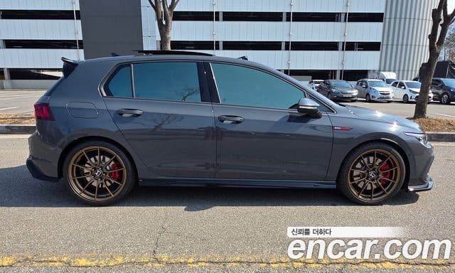 Volkswagen Гольф 8세대 2.0 GTI, 2024 1