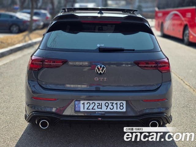 Volkswagen Гольф 8세대 2.0 GTI, 2024 6