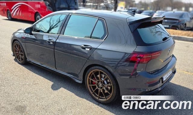 Volkswagen Гольф 8세대 2.0 GTI, 2024 11