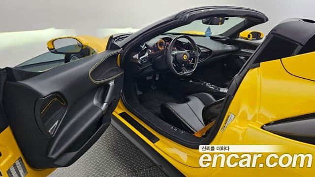 Ferrari SF90 스파이더, 2023 10