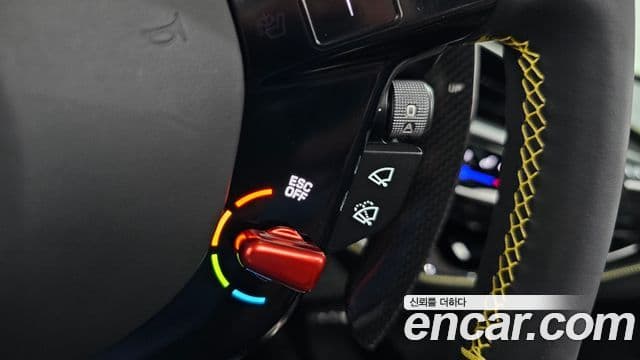 Ferrari SF90 스파이더, 2023 18