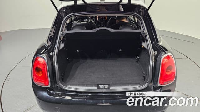 Mini Cooper 3세대, 2015 20