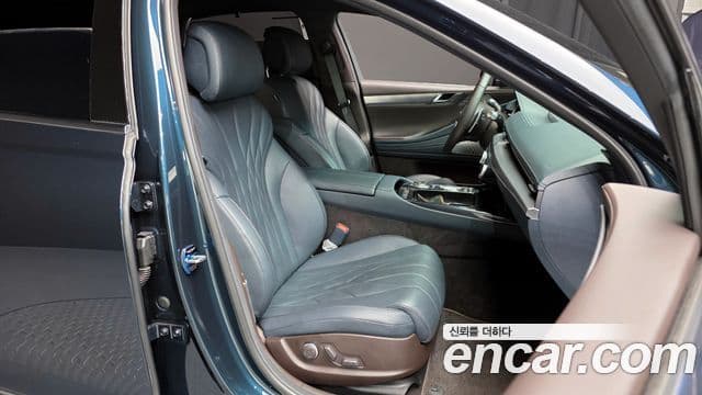 Genesis G80 (RG3) бензин 2.5 турбо AWD, 2022 12