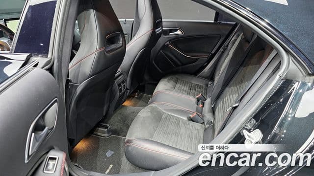 Mercedes-Benz CLA-класс C117 AMG Line, 2017 12