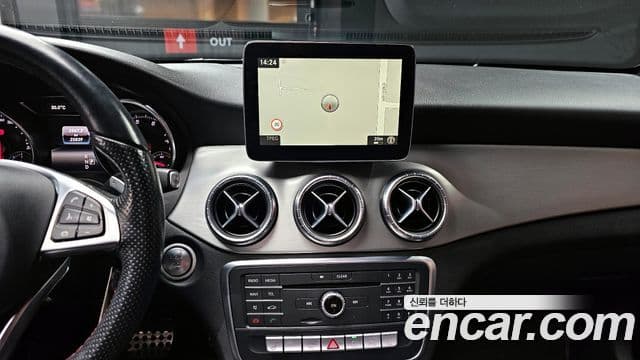 Mercedes-Benz CLA-класс C117 AMG Line, 2017 14