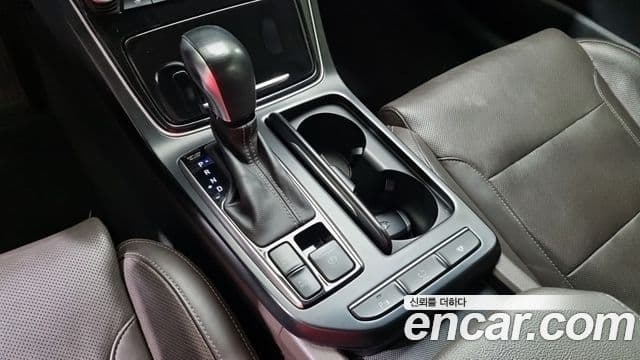 Hyundai Grandeur IG 3.0 LPi Exclusive (арендный автомобиль), 2019 9
