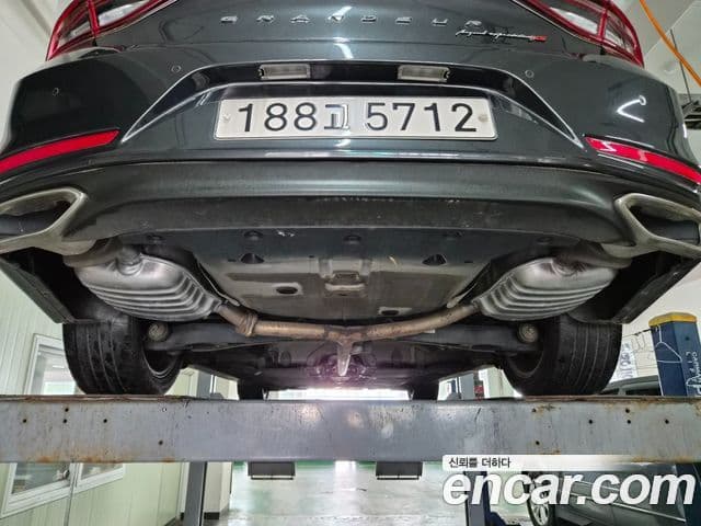 Hyundai Grandeur IG 3.0 LPi Exclusive (арендный автомобиль), 2019 19