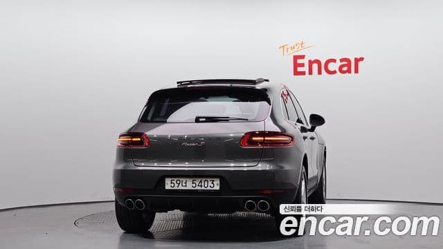 Porsche Macan 95B, 2015 4