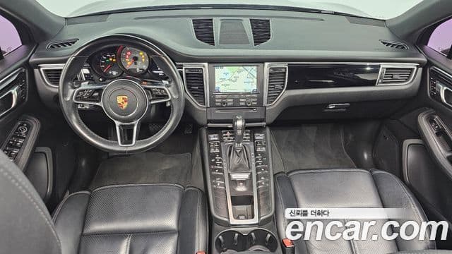 Porsche Macan 95B, 2015 7