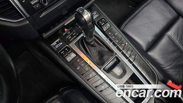 Porsche Macan 95B, 2015 9